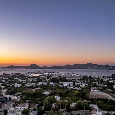 Bombien Luxury Otel 4*