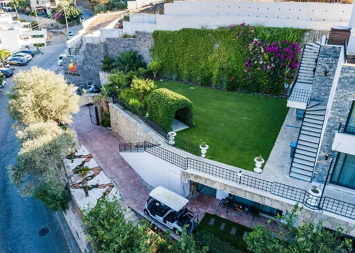 Szálloda Bombien Luxury 4*