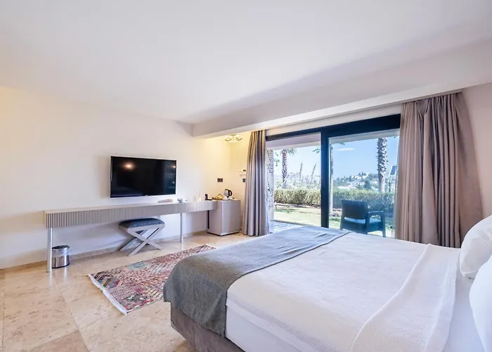 Szálloda Bombien Luxury