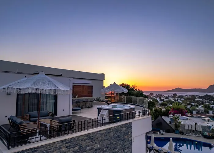 Szálloda Bombien Luxury 4*