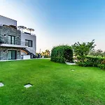 Bombien Luxury 4*