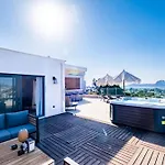 Bombien Luxury 酒店 博德鲁姆
