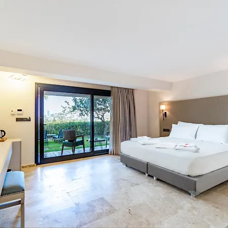 Bombien Luxury