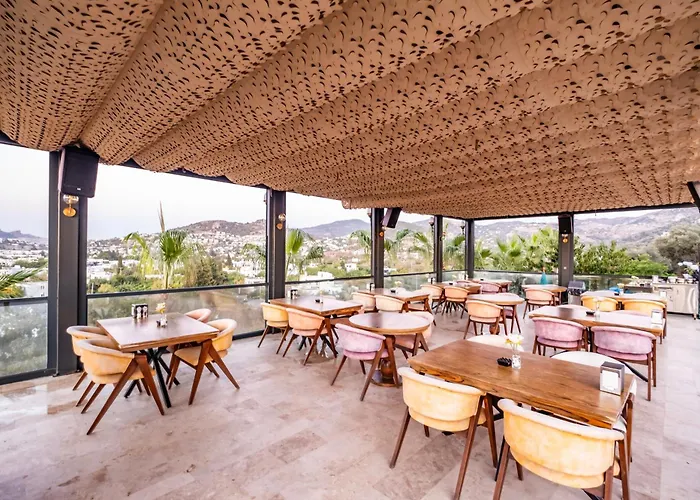 Otel Bombien Luxury 4*