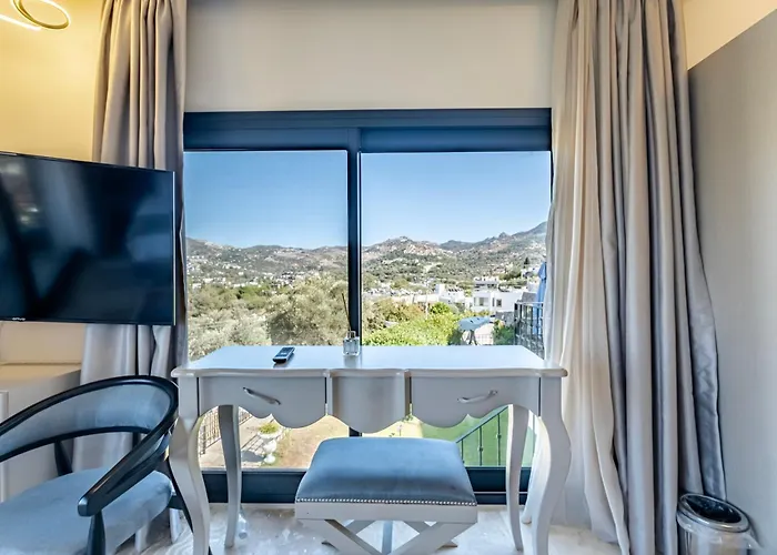 Bombien Luxury Otel 4*